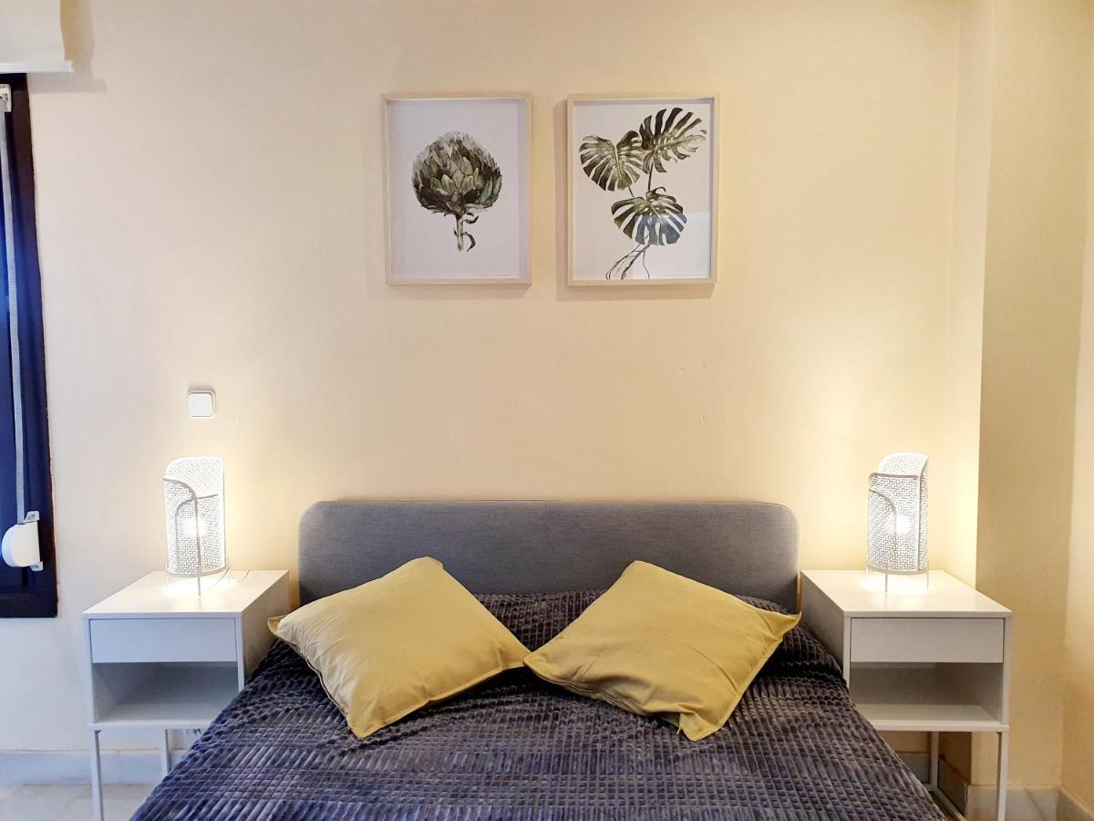 Sitio de Calahonda Cozy Apartment On The Beach מראה חיצוני תמונה