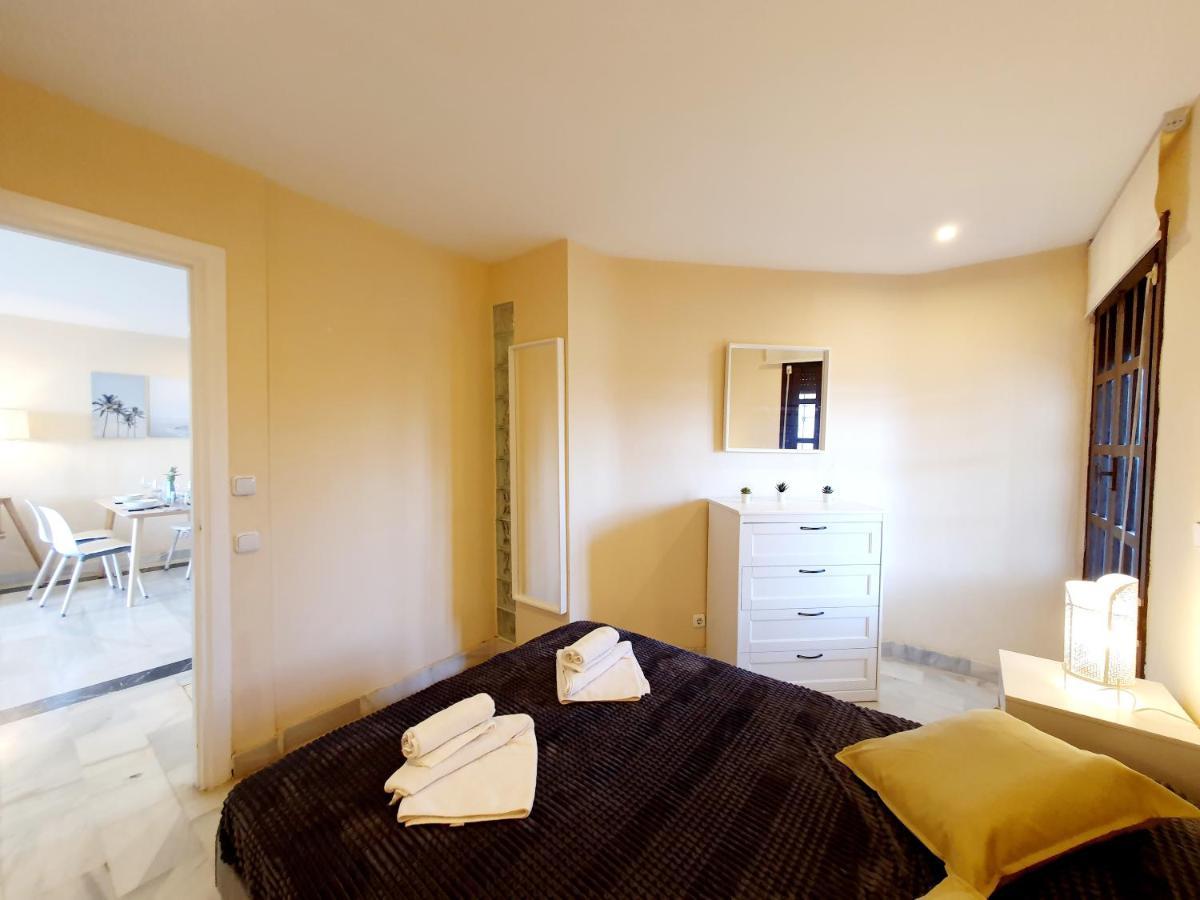 Sitio de Calahonda Cozy Apartment On The Beach מראה חיצוני תמונה