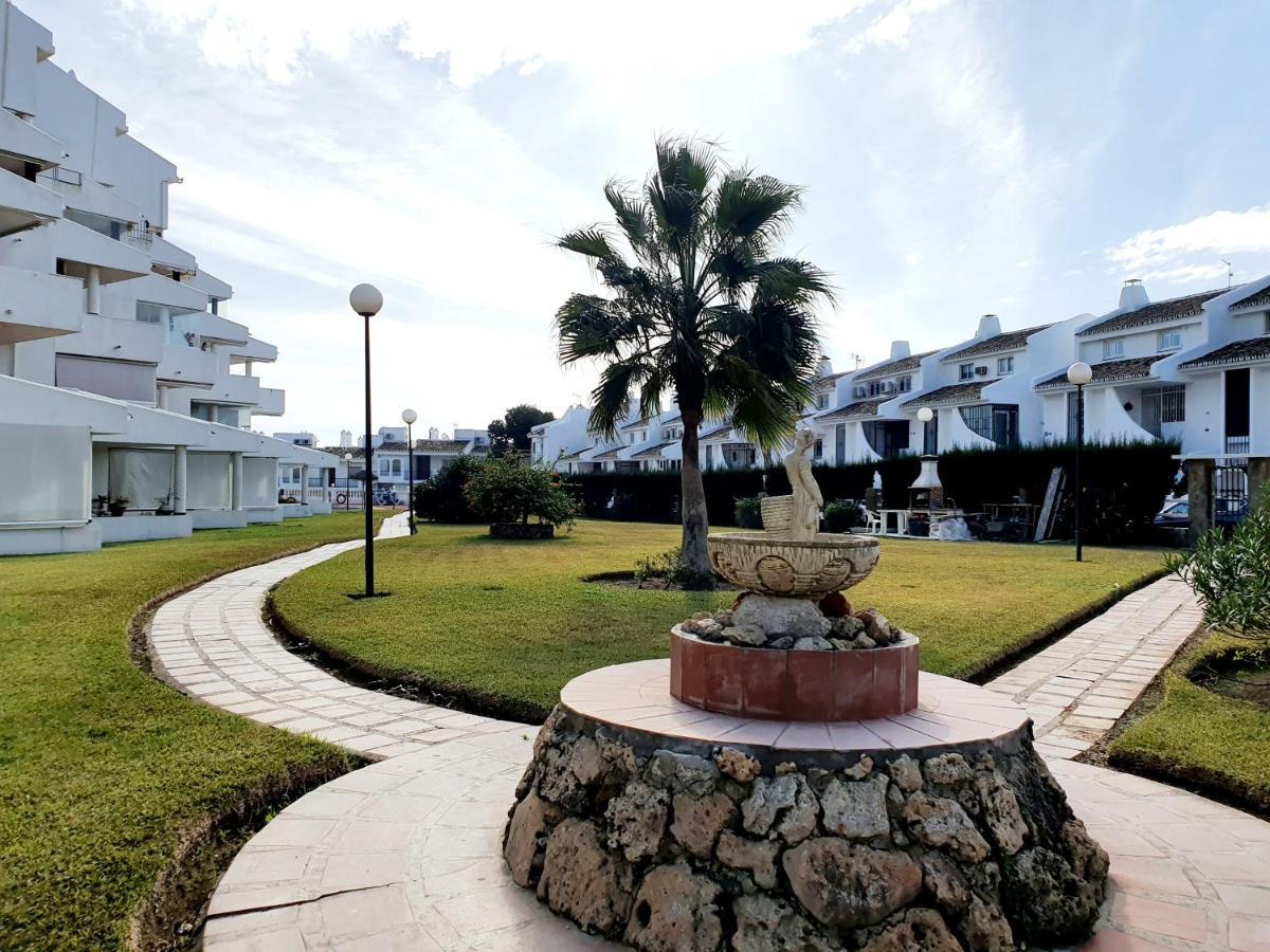 Sitio de Calahonda Cozy Apartment On The Beach מראה חיצוני תמונה