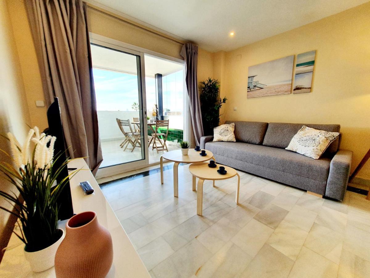 Sitio de Calahonda Cozy Apartment On The Beach מראה חיצוני תמונה