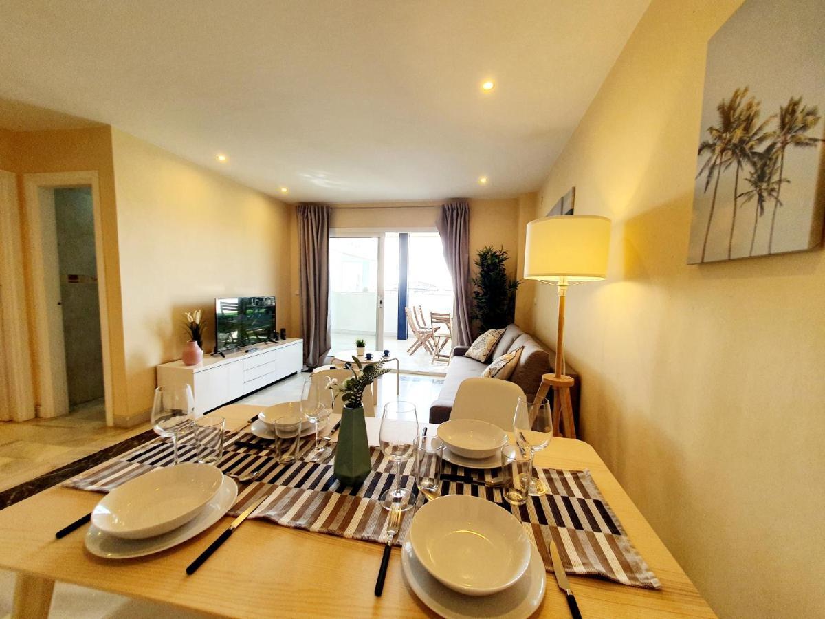 Sitio de Calahonda Cozy Apartment On The Beach מראה חיצוני תמונה